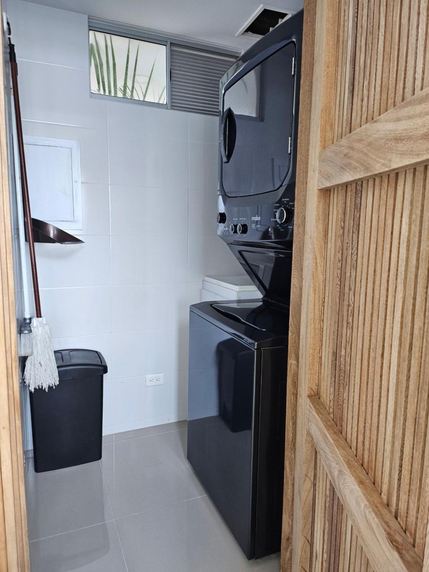 Duplex De Lujo Nuevo Con Vista Increible Al Centro Y La Playa Apartamento *